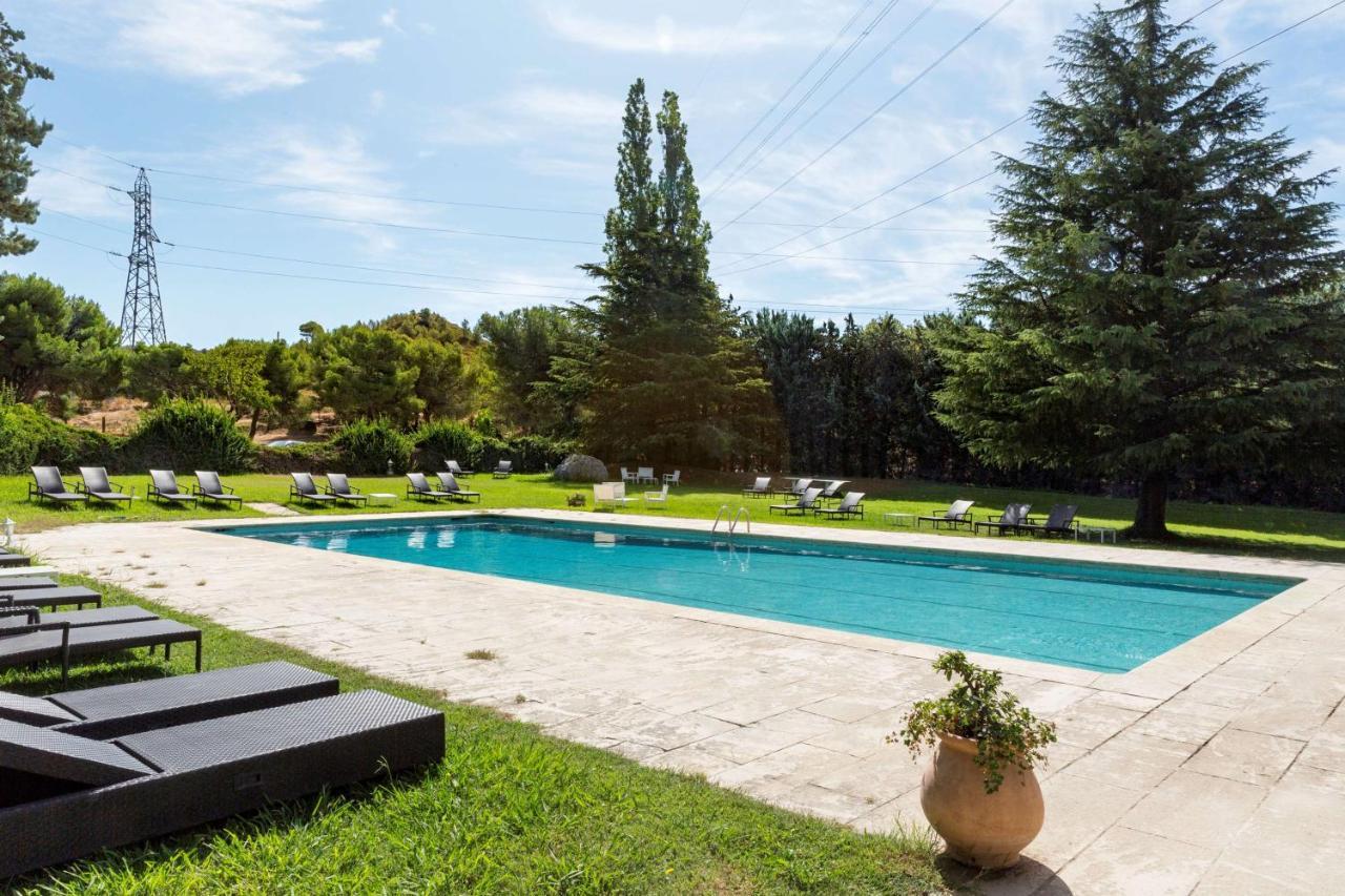 Best Western Domaine De Roquerousse Салон дьо Прованс Екстериор снимка