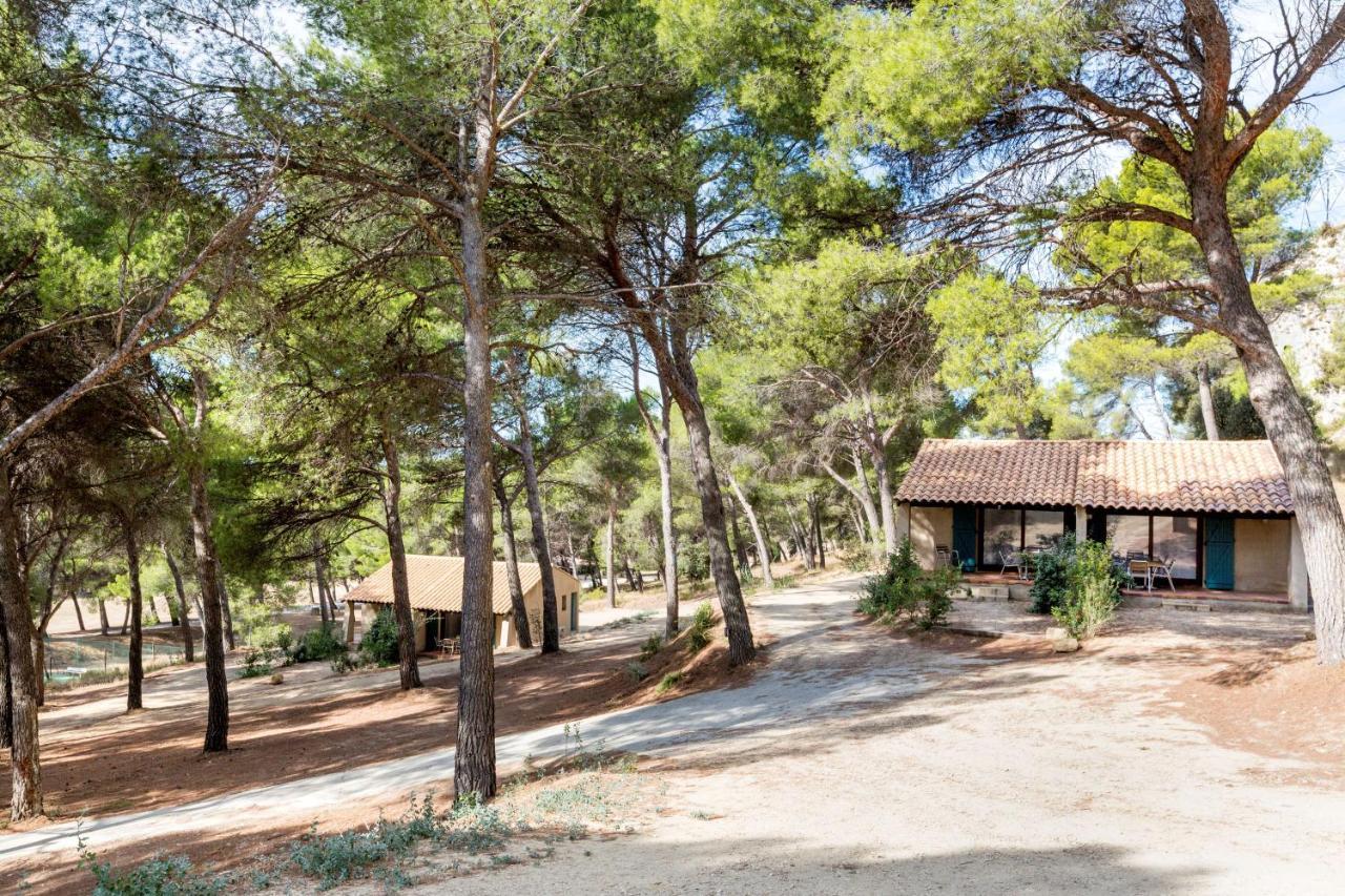 Best Western Domaine De Roquerousse Салон дьо Прованс Екстериор снимка