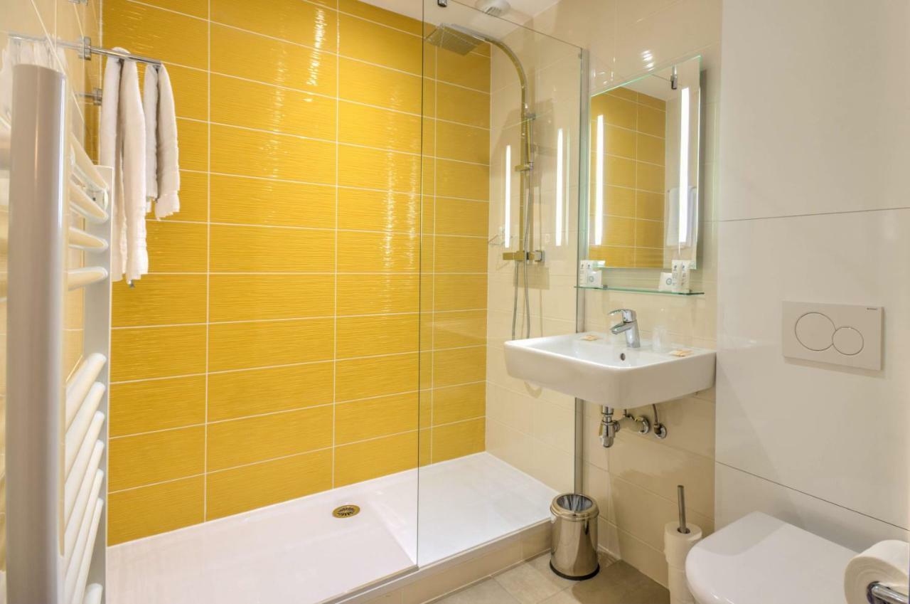 Best Western Domaine De Roquerousse Салон дьо Прованс Екстериор снимка
