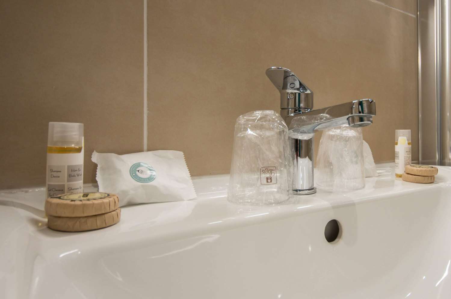 Best Western Domaine De Roquerousse Салон дьо Прованс Екстериор снимка